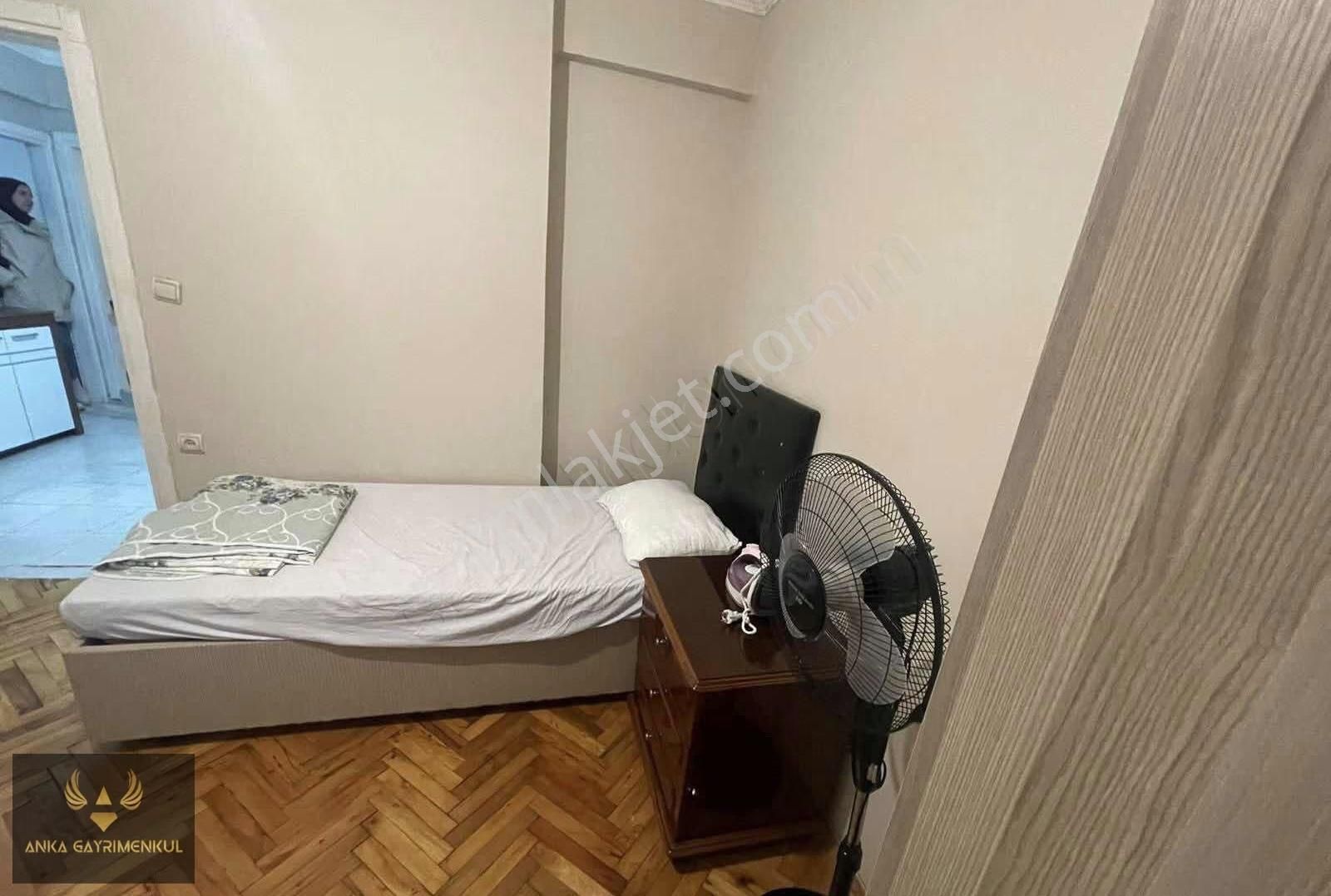 2 + 1 Satılık Daire Metrobüs Beş Dakka - Görsel 7