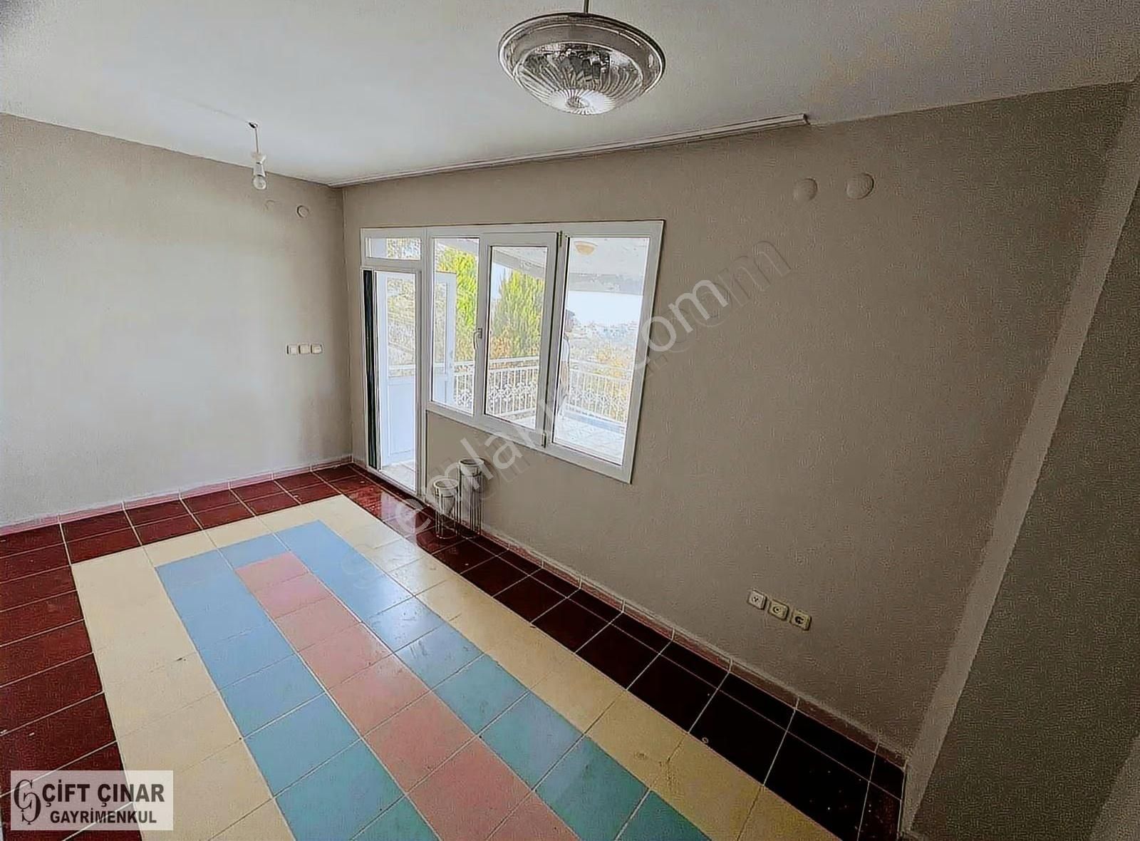 Allahdiyen' De Salihli Manzaralı Doğa İçinde Villa - Görsel 30