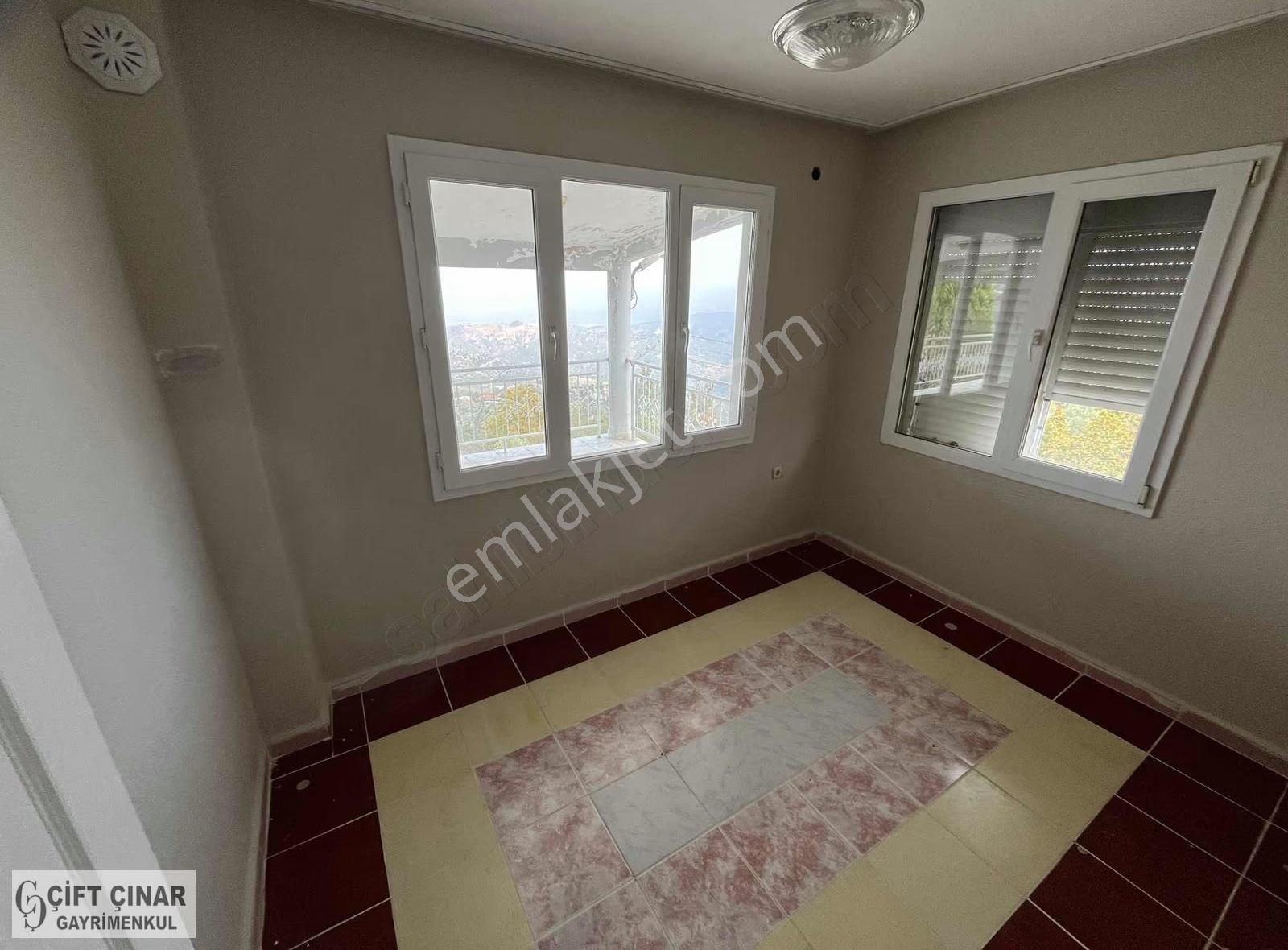 Allahdiyen' De Salihli Manzaralı Doğa İçinde Villa - Görsel 32