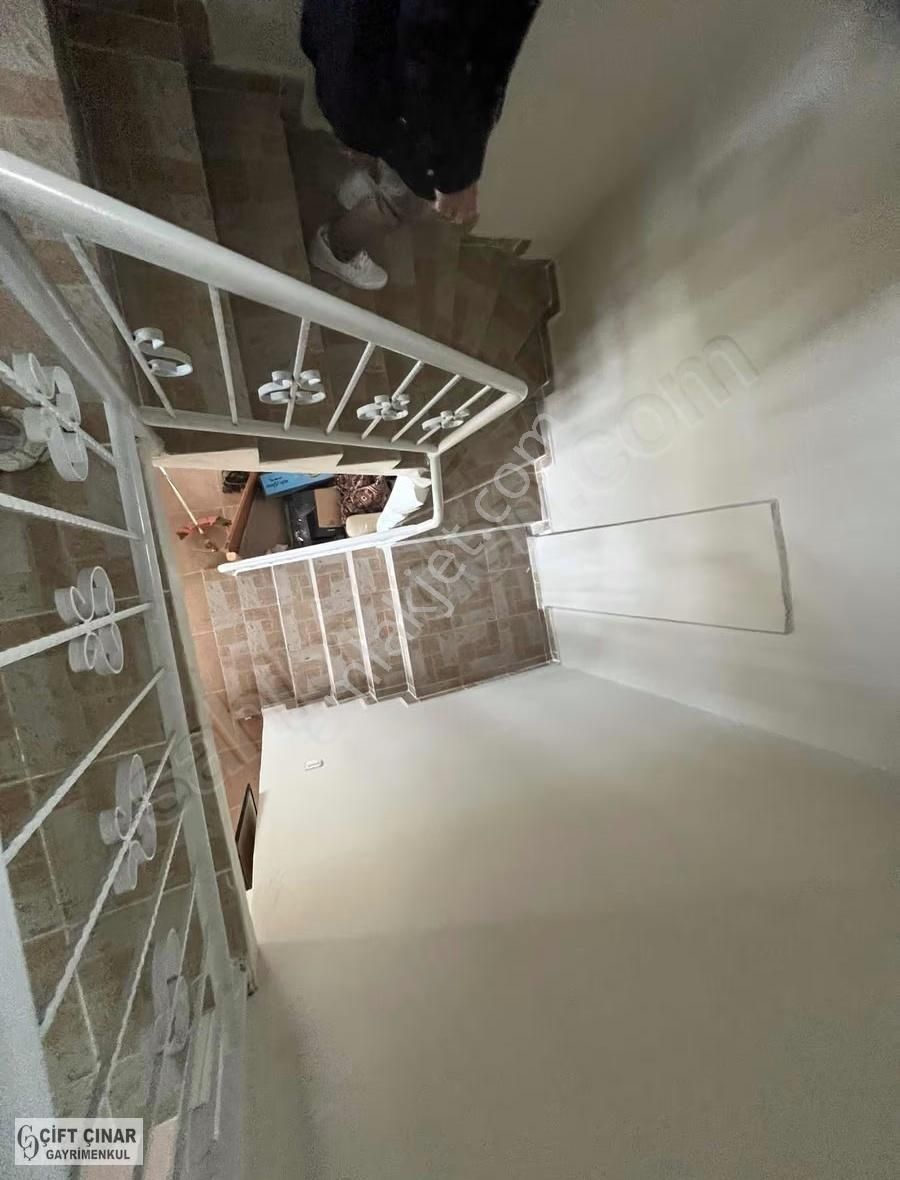 Allahdiyen' De Salihli Manzaralı Doğa İçinde Villa - Görsel 3