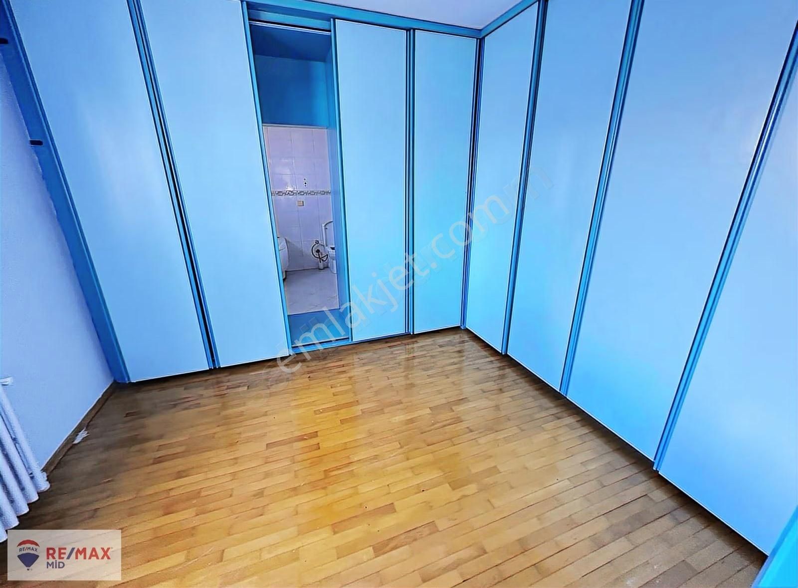 Remax Mid'den Tolun Apartmanı'nda 3+1 Kiralık Daire - Görsel 3