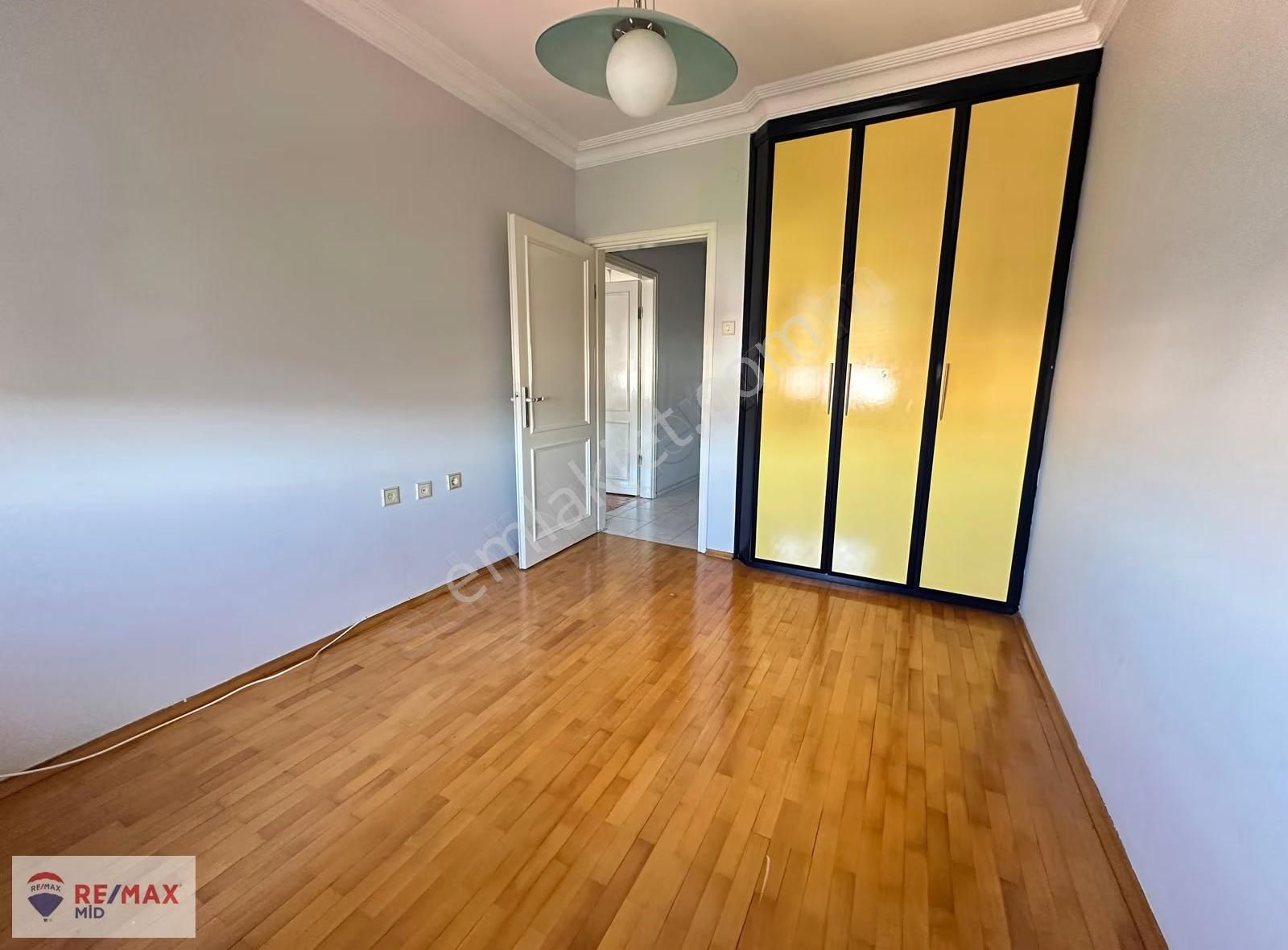 Remax Mid'den Tolun Apartmanı'nda 3+1 Kiralık Daire - Görsel 17