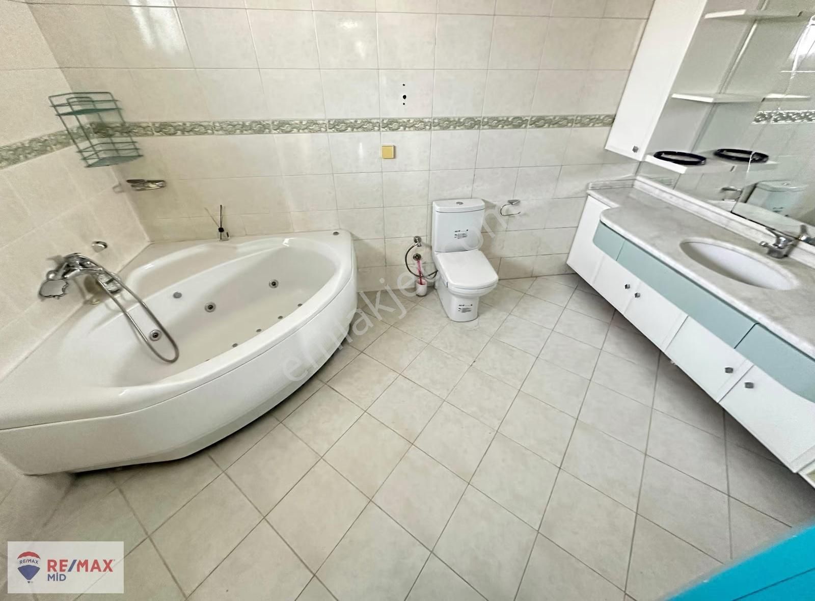 Remax Mid'den Tolun Apartmanı'nda 3+1 Kiralık Daire - Görsel 28