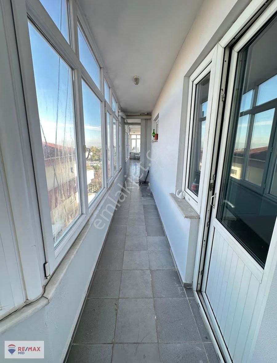 Remax Mid'den Tolun Apartmanı'nda 3+1 Kiralık Daire - Görsel 18