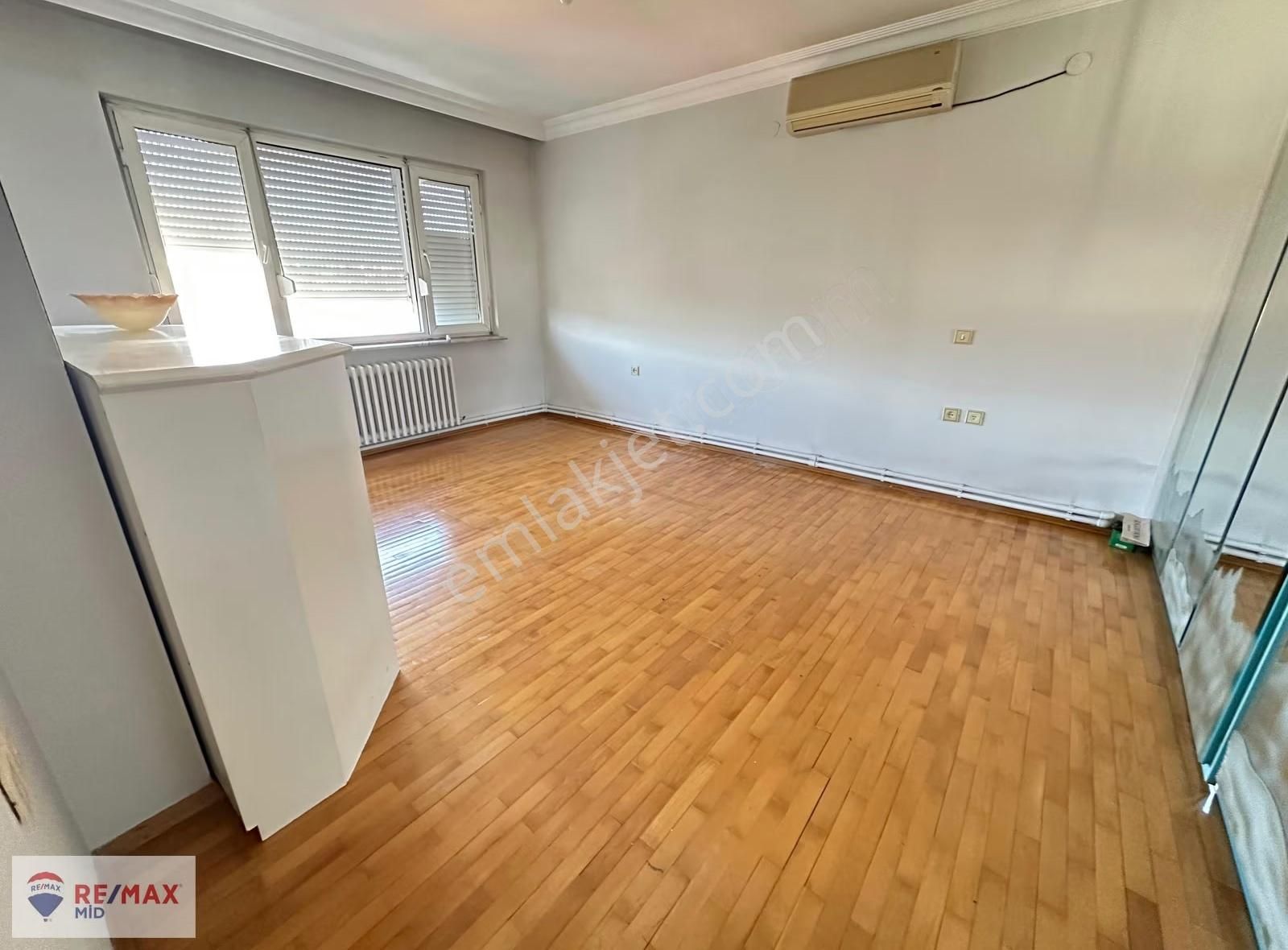 Remax Mid'den Tolun Apartmanı'nda 3+1 Kiralık Daire - Görsel 21