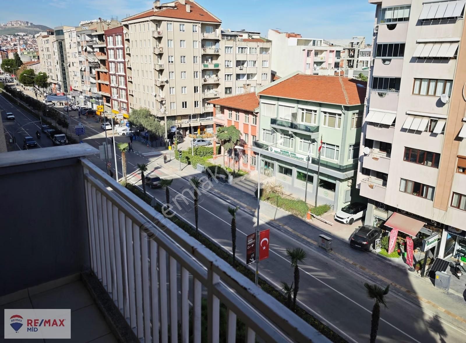 Remax Mıd - Gazi Bulvarında 3+1 Arakat Kiralık Daire - Görsel 22