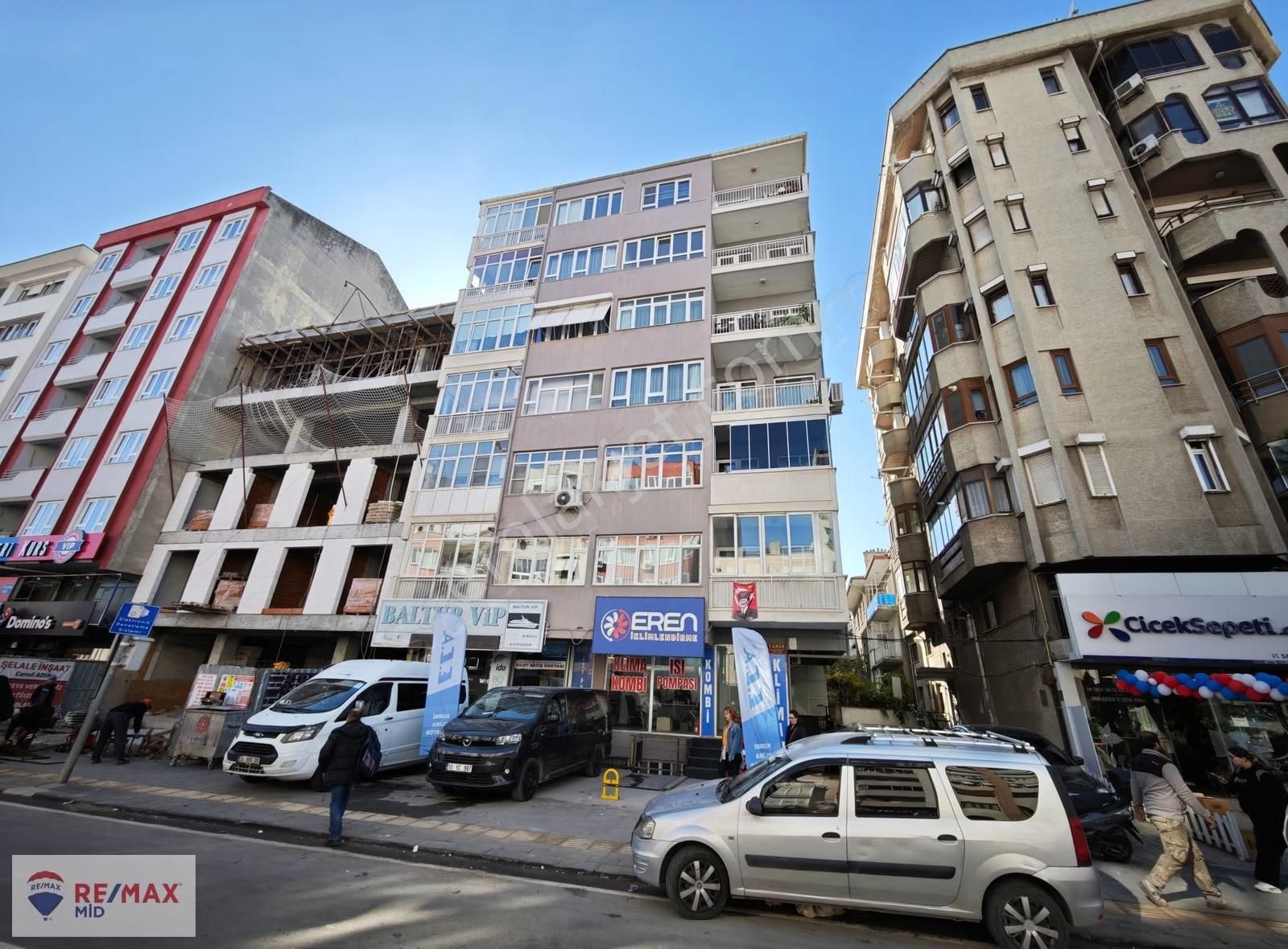 Remax Mıd - Gazi Bulvarında 3+1 Arakat Kiralık Daire - Görsel 5