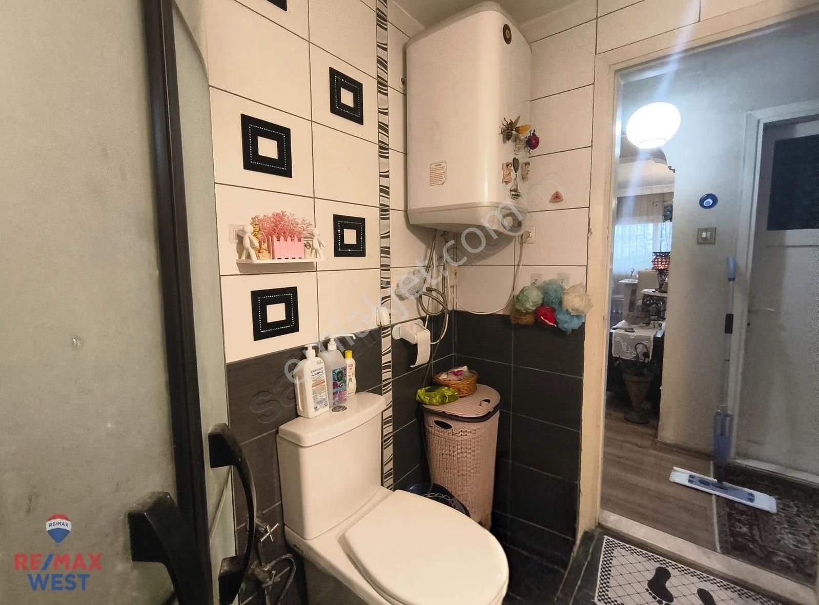 Basın Sitesinde Yeşillikler İçinde Yazlık Tadında Geniş 3+1 - Görsel 9