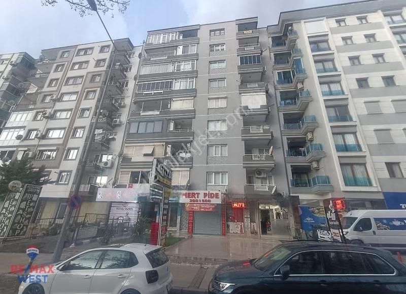 Yağhaneler Yeşillik Caddesi Üzeri Devren Satılık Dükkan