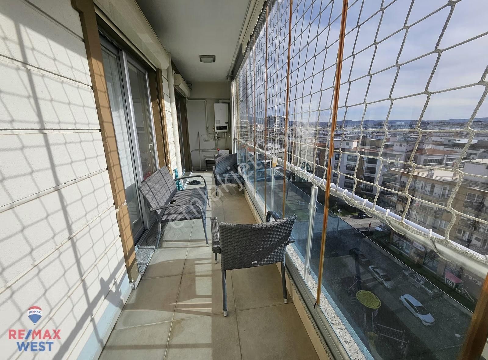 Karşıyaka Şemikler'de Geniş Ve Lüks Satılık 3+1 Daire - Görsel 4