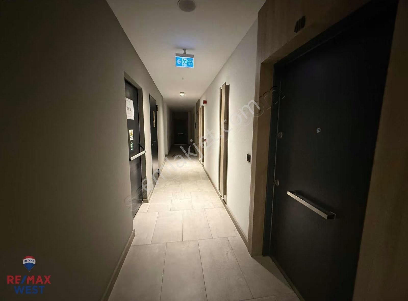 Folkart Time Da Geniş Balkonlu Satılık 1+1 Ofis - Görsel 8