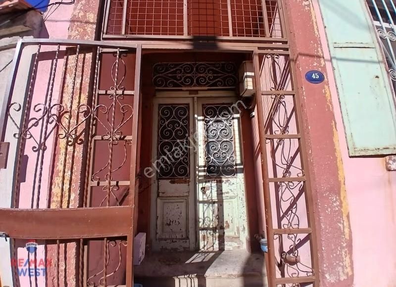 İzmir Konak Tatar Mahallesinde Müstakil Satılık Rumevi - Görsel 5