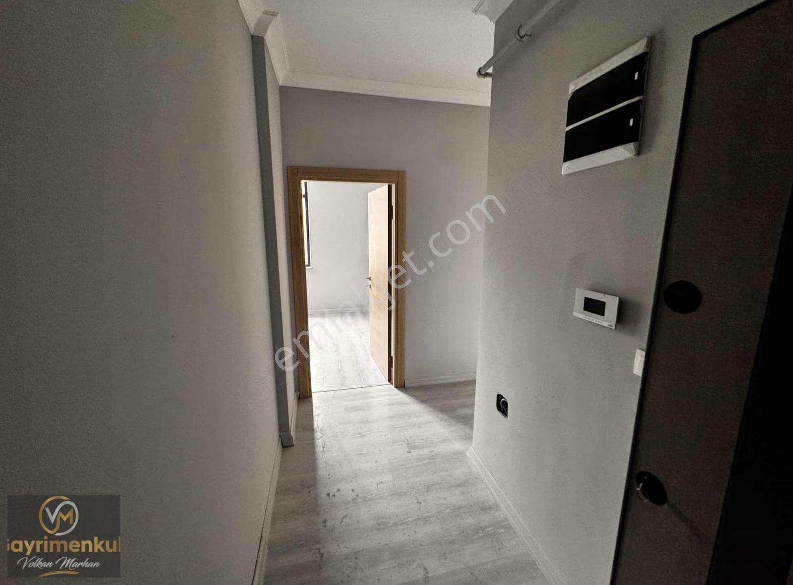 Pendik Kurtköy Merkezi Konumda 2+1 Ara Kat Satılık Daire - Görsel 20