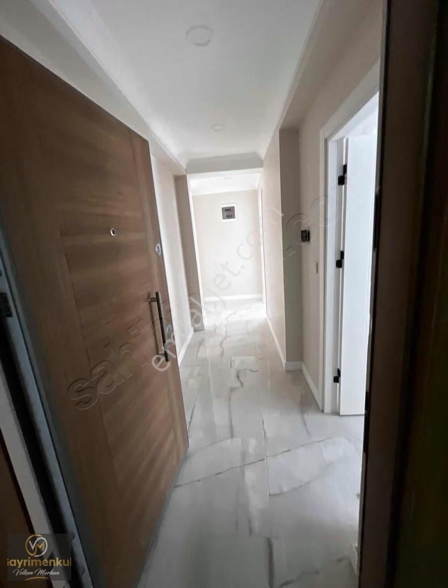 Çengelköy Bahçelievler'de Satılık 3+1