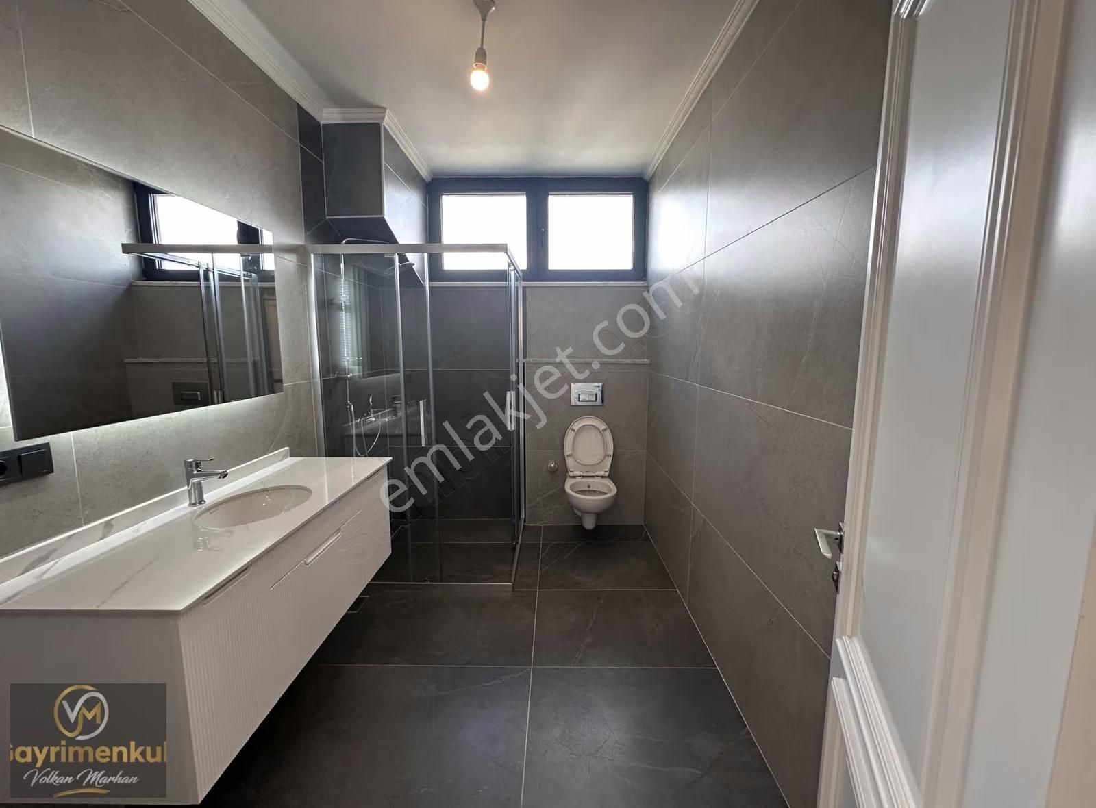 Çengelköy De Nezih Mahalle 3 Blok Site İçinde - Görsel 32