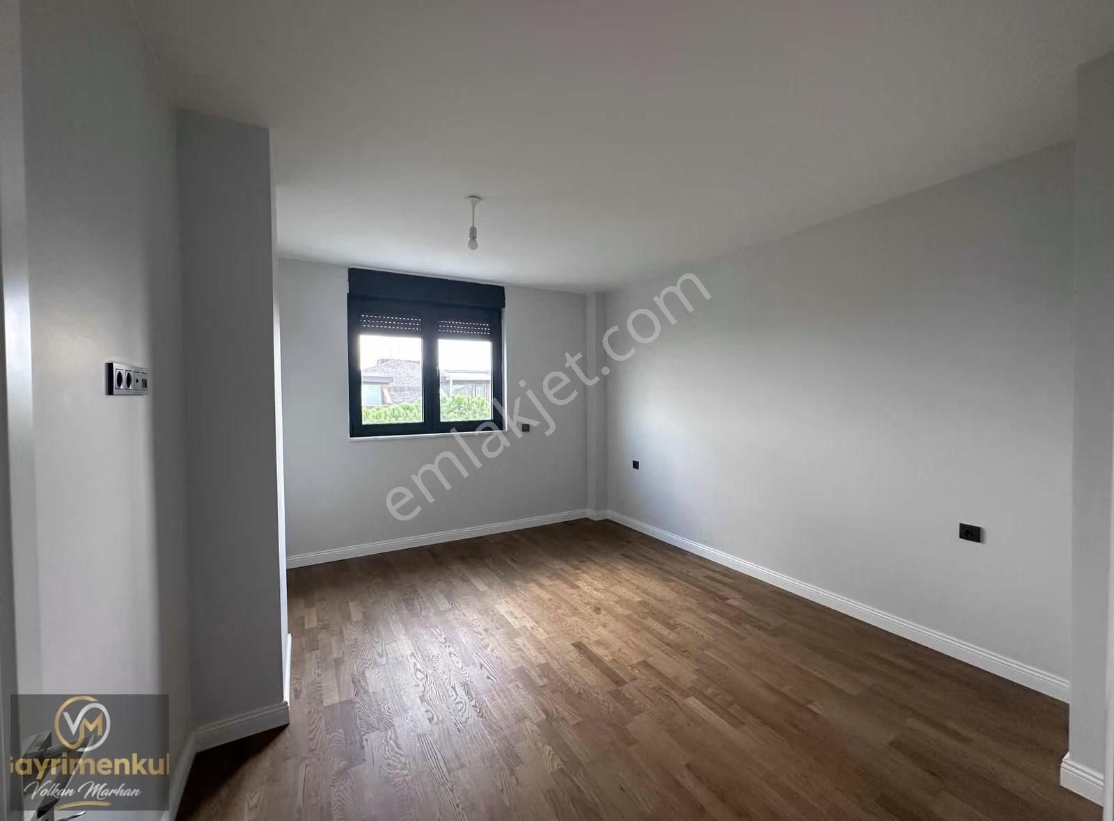 Çengelköy De Nezih Mahalle 3 Blok Site İçinde - Görsel 22