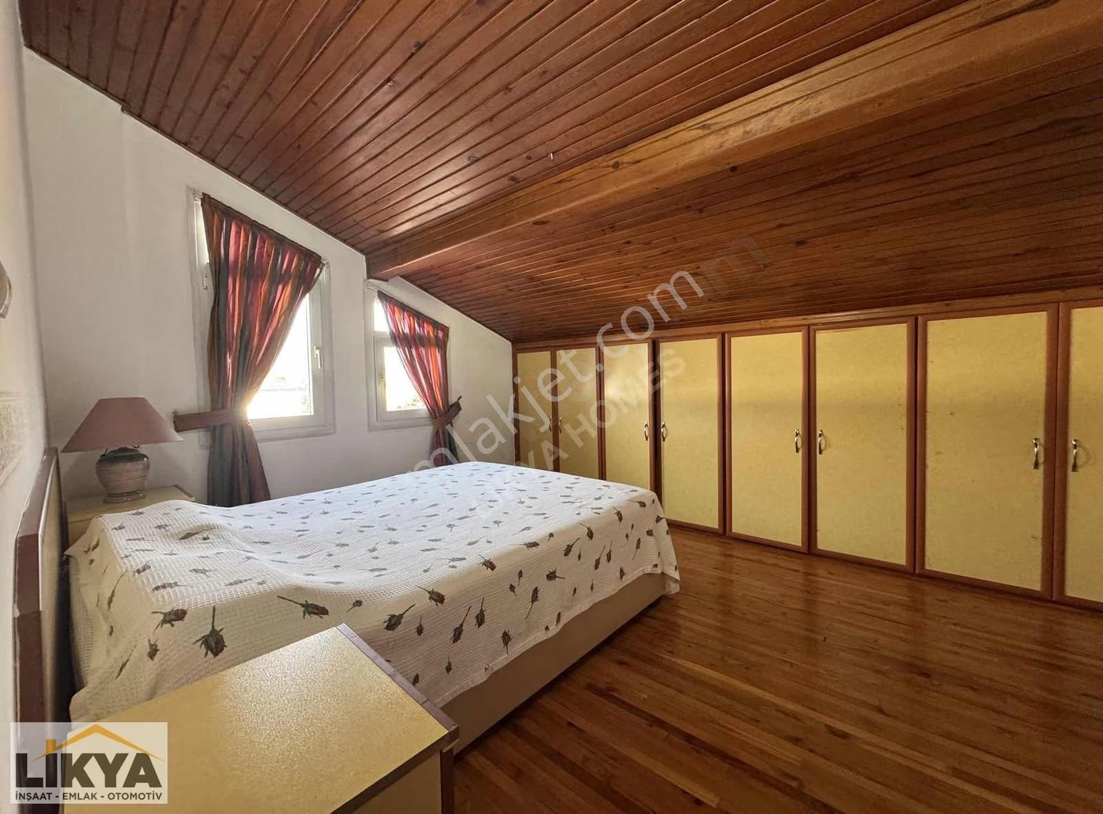 Merkezi Konumda Geniş M2 3+1 Eşyalı Kiralık Daire - Görsel 19