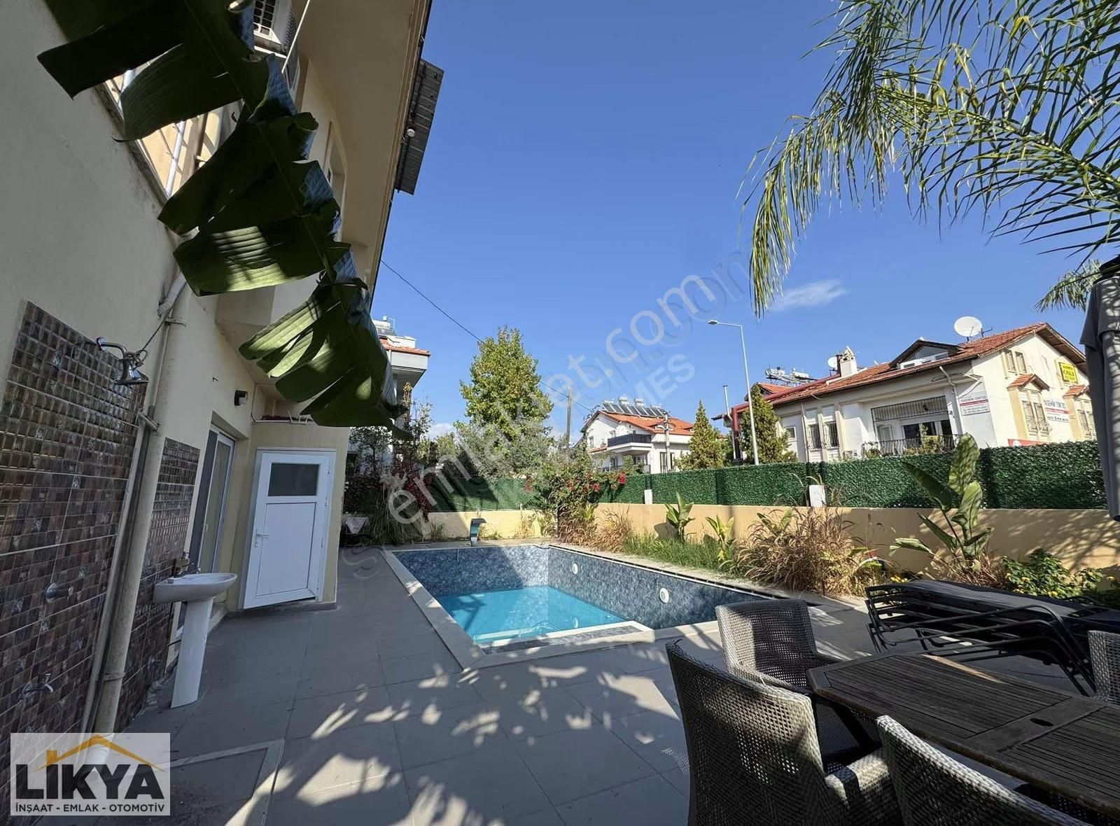 Akarca Mah. Sahile Yakın Havuzlu Bina Da Eşyalı Kiralık 2+1 1+1