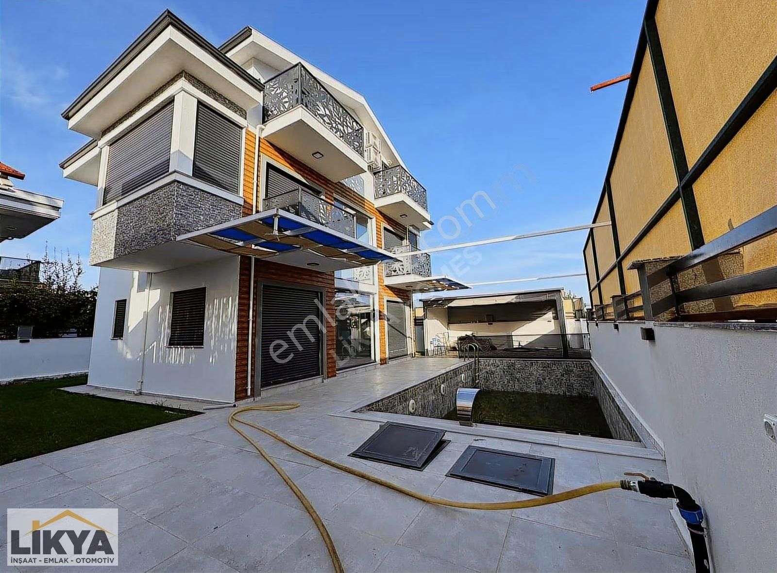 Menteşeoğlu Mah. 4+1 Tripleks Korunaklı Lüks Kiralık Villa - Görsel 14