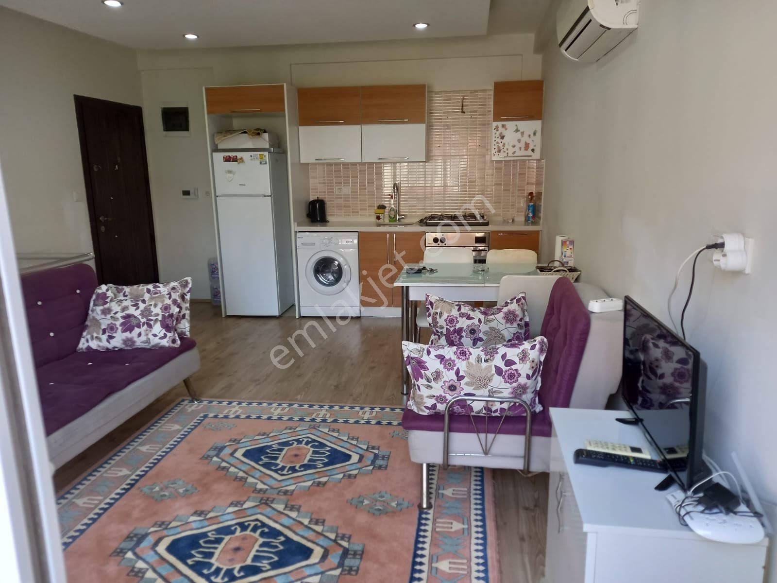 Tasyaka Baha Sıkman Caddesi Üzerinde Eşyalı Satılık Daire