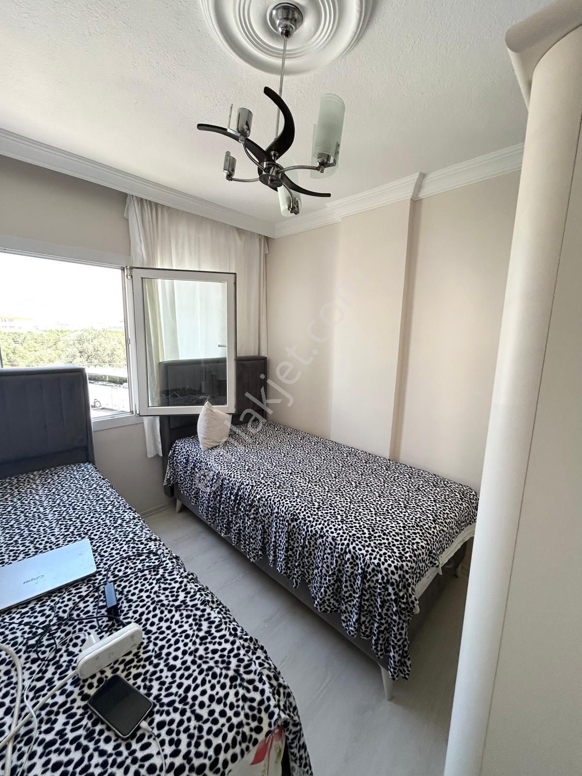 ❗️plaja Yakın 1+1 Daire Arakat❗️ - Görsel 3