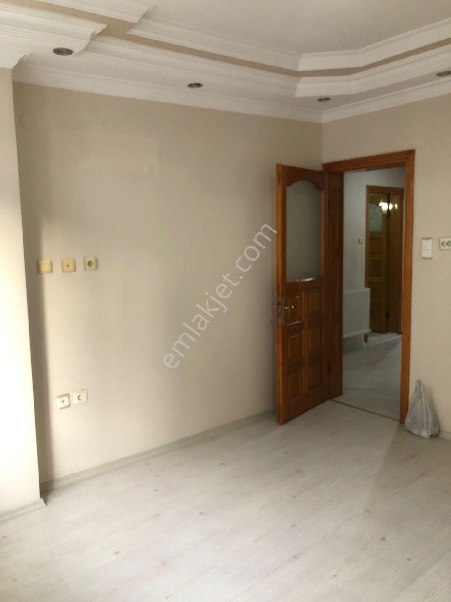 Merkezi Konumda Kiralık 2+1 Doğalgazlı Ara Kat Daire - Görsel 7