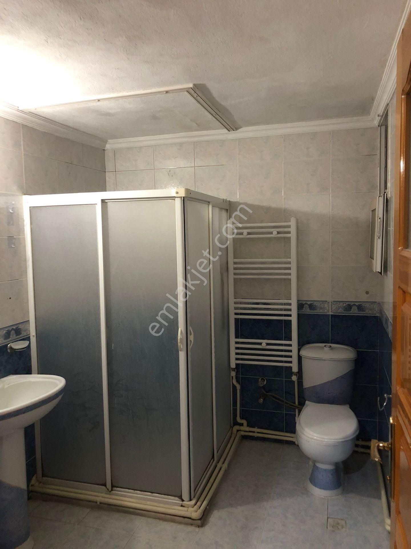 Merkezi Konumda Kiralık 2+1 Doğalgazlı Ara Kat Daire - Görsel 19
