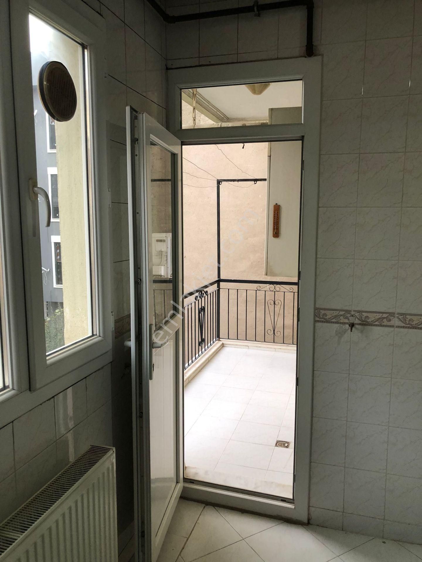 Merkezi Konumda Kiralık 2+1 Doğalgazlı Ara Kat Daire - Görsel 5