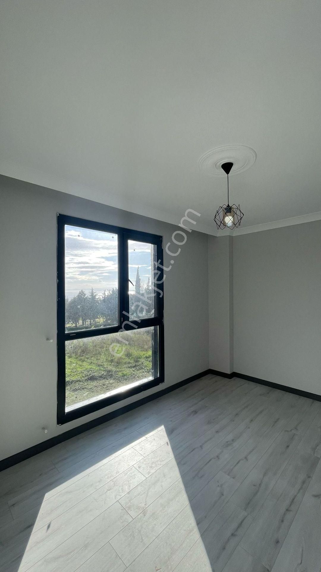 Yeniçiftlikte Denize 200 Metre Mesafede Ful Deniz Manzaralı 5+1 Müstakil Villa - Görsel 25