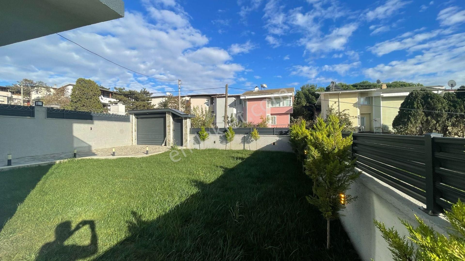 Yeniçiftlikte Denize 200 Metre Mesafede Ful Deniz Manzaralı 5+1 Müstakil Villa - Görsel 5