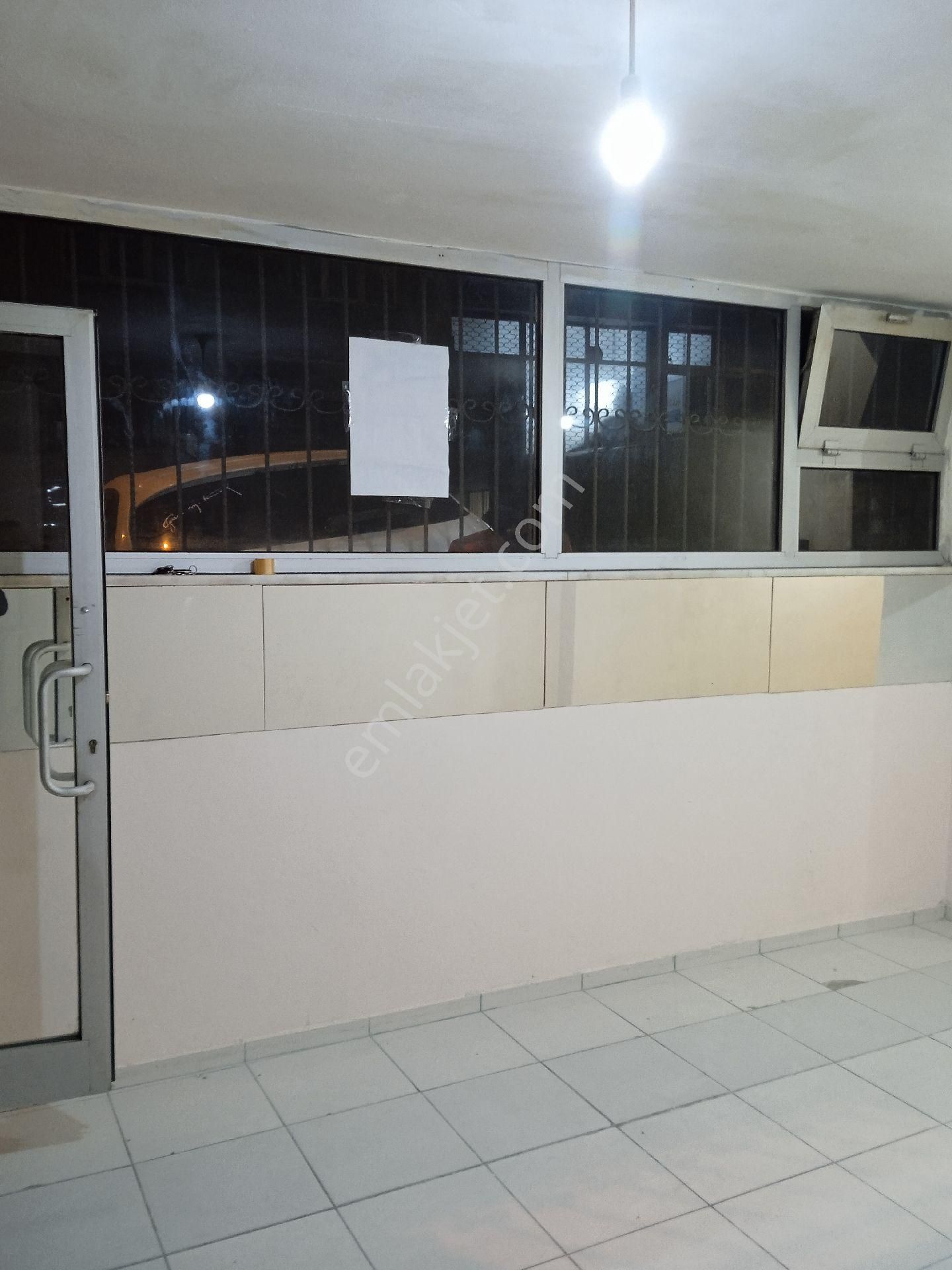 Üçevler Mahallesi Kiralık Köşe Dükkan - Görsel 3