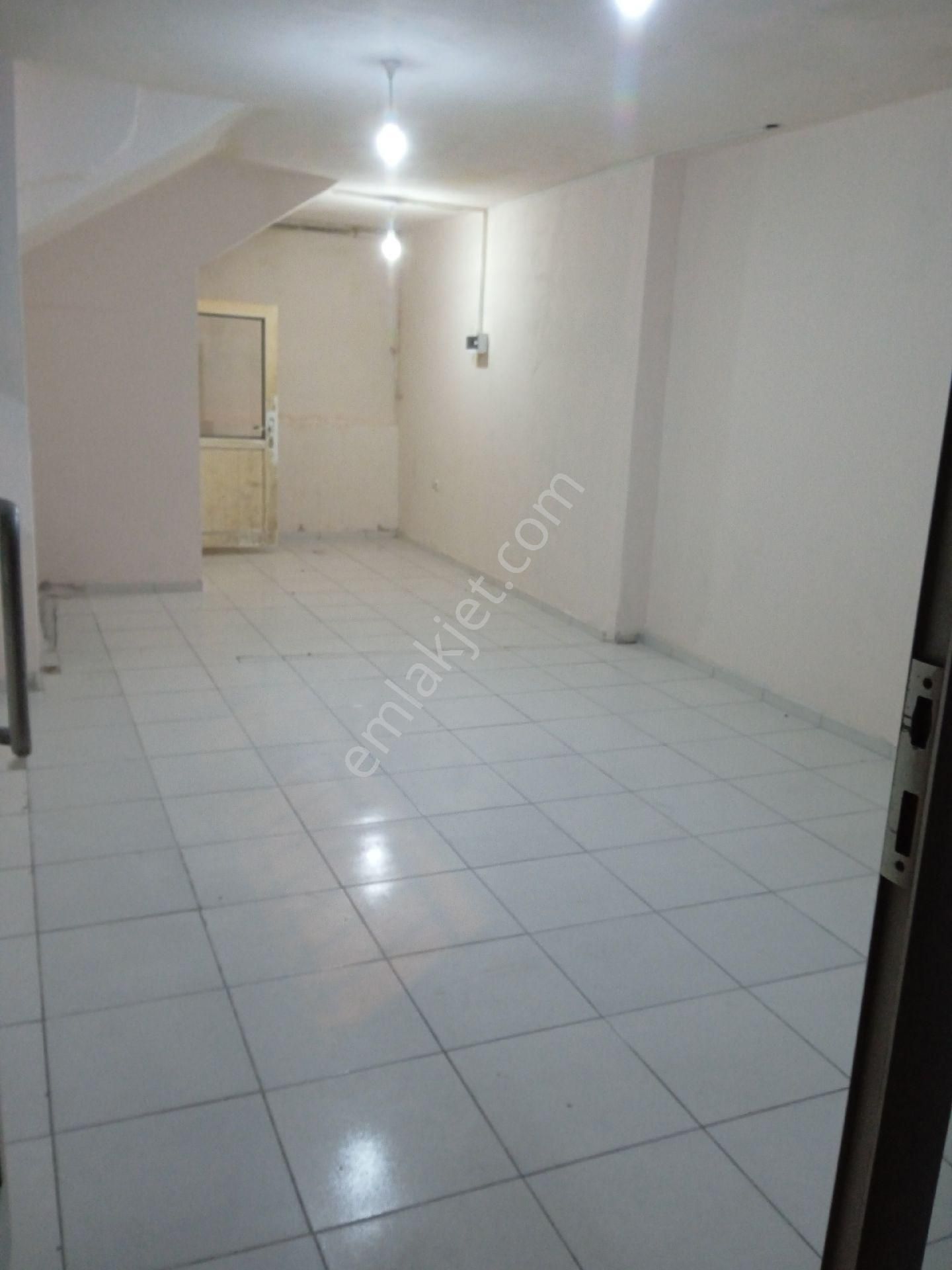 Üçevler Mahallesi Kiralık Köşe Dükkan - Görsel 7