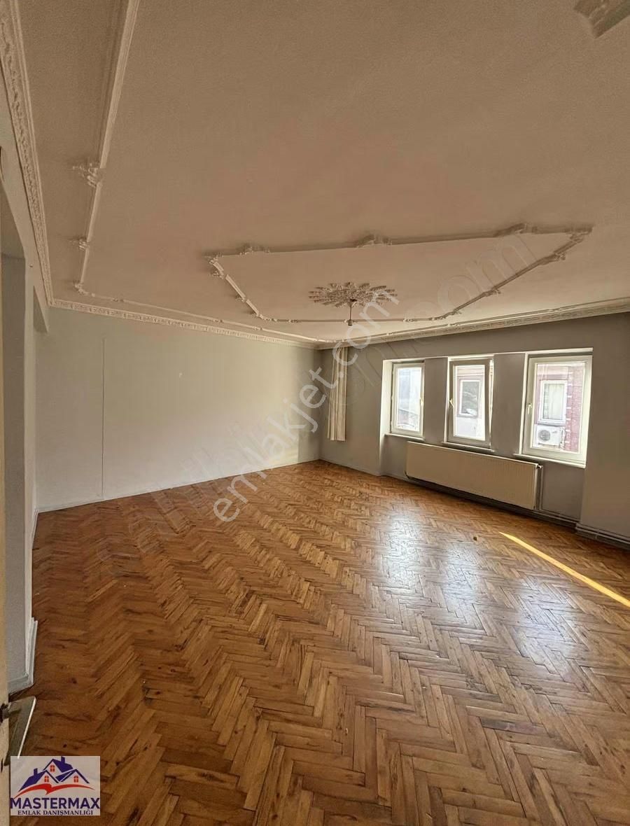 Şeyhsinanda Kumyol Caddesi Arkasında 3. Kat Ferah 3+1 Daire - Görsel 17