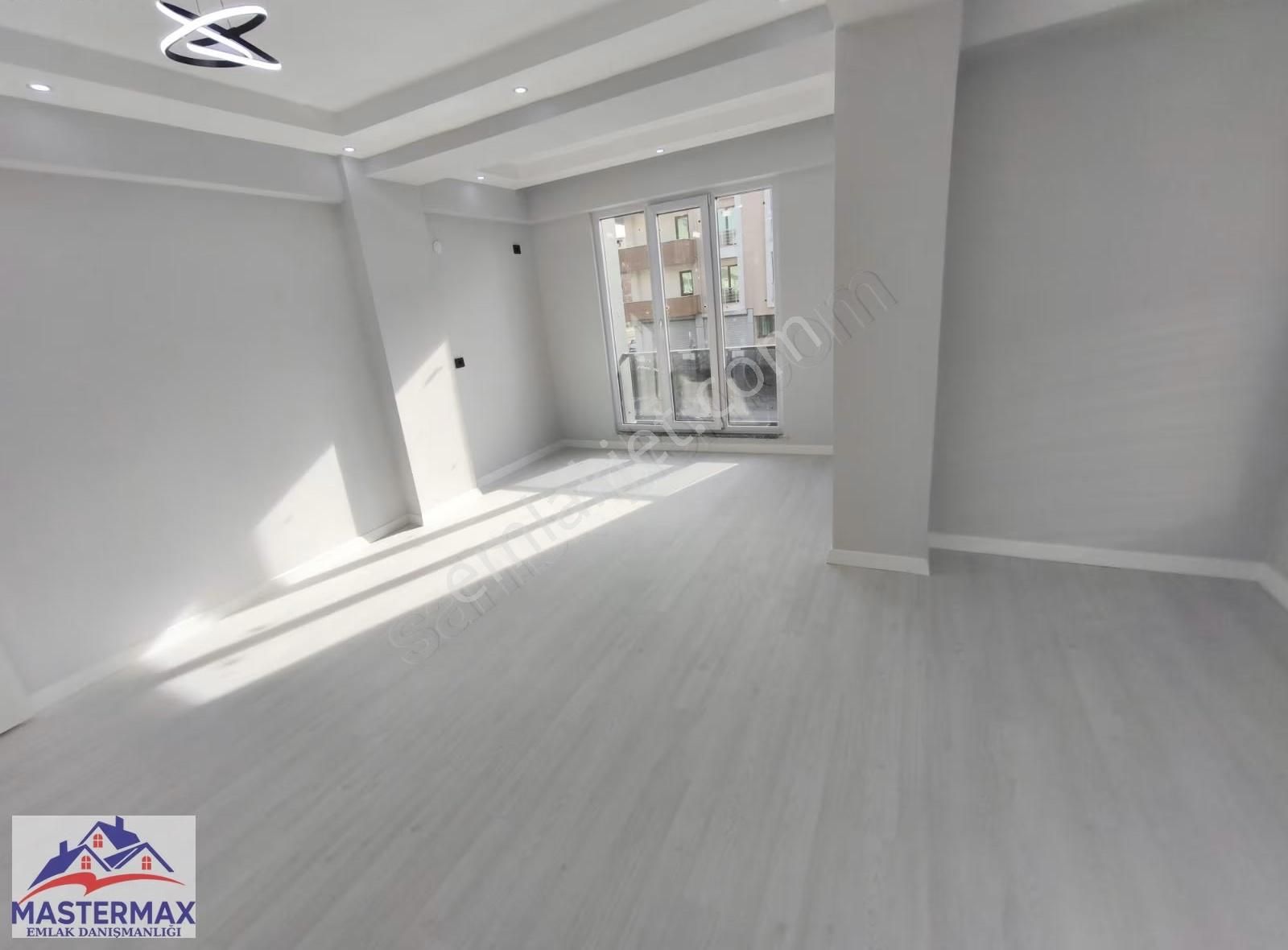 Cadde Üstü Güzel Konumu 3+1 - Görsel 17