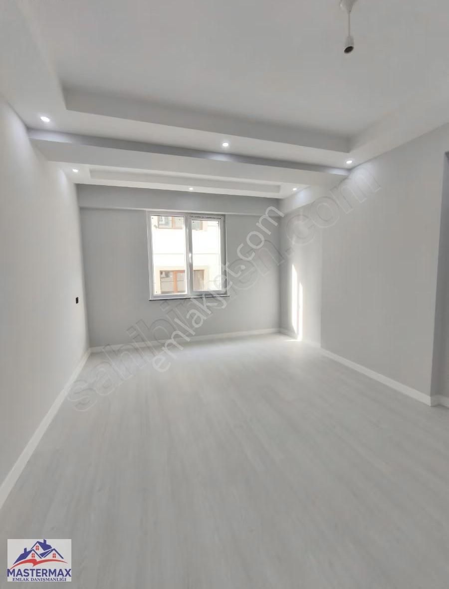 Cadde Üstü Güzel Konumu 3+1 - Görsel 7