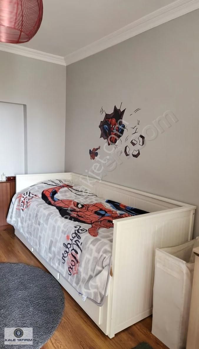 Akpınar Mahallesinde 6+1 230m² 4 Katlı Bahçeli İkiz Villa - Görsel 3