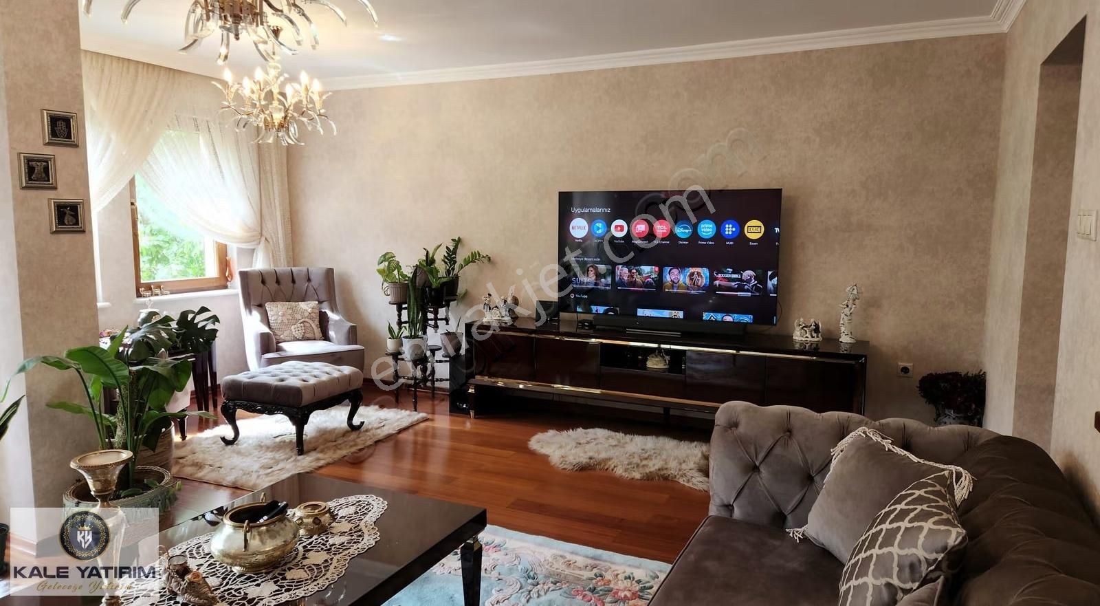Akpınar Mahallesinde 6+1 230m² 4 Katlı Bahçeli İkiz Villa - Görsel 18