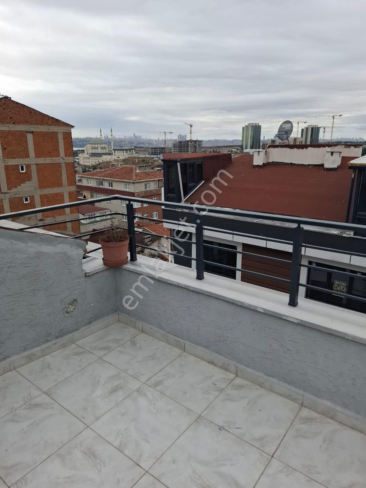 Kanaryada İki Cepheli 3+2 Dubleks Daire - Görsel 15