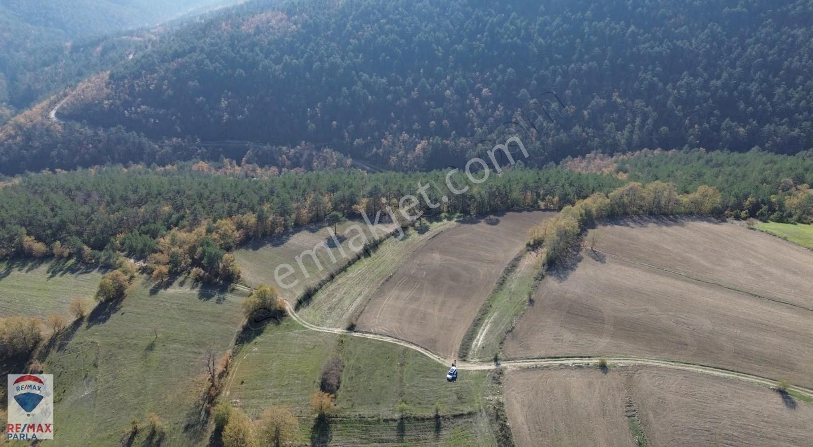 Remax Murat Atakum Güney Mahallesinde 2900 M2 Yatırımlık Tarla - Görsel 8