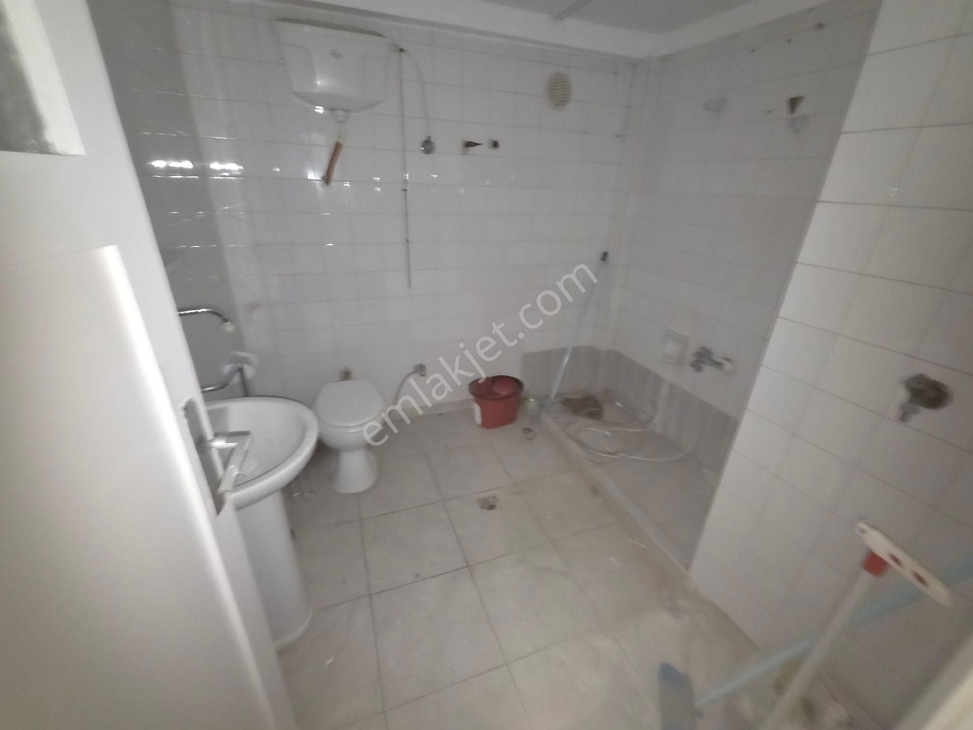 Bornova Merkez 3+1 Otoparklı Önü Açık Arakat - Görsel 22