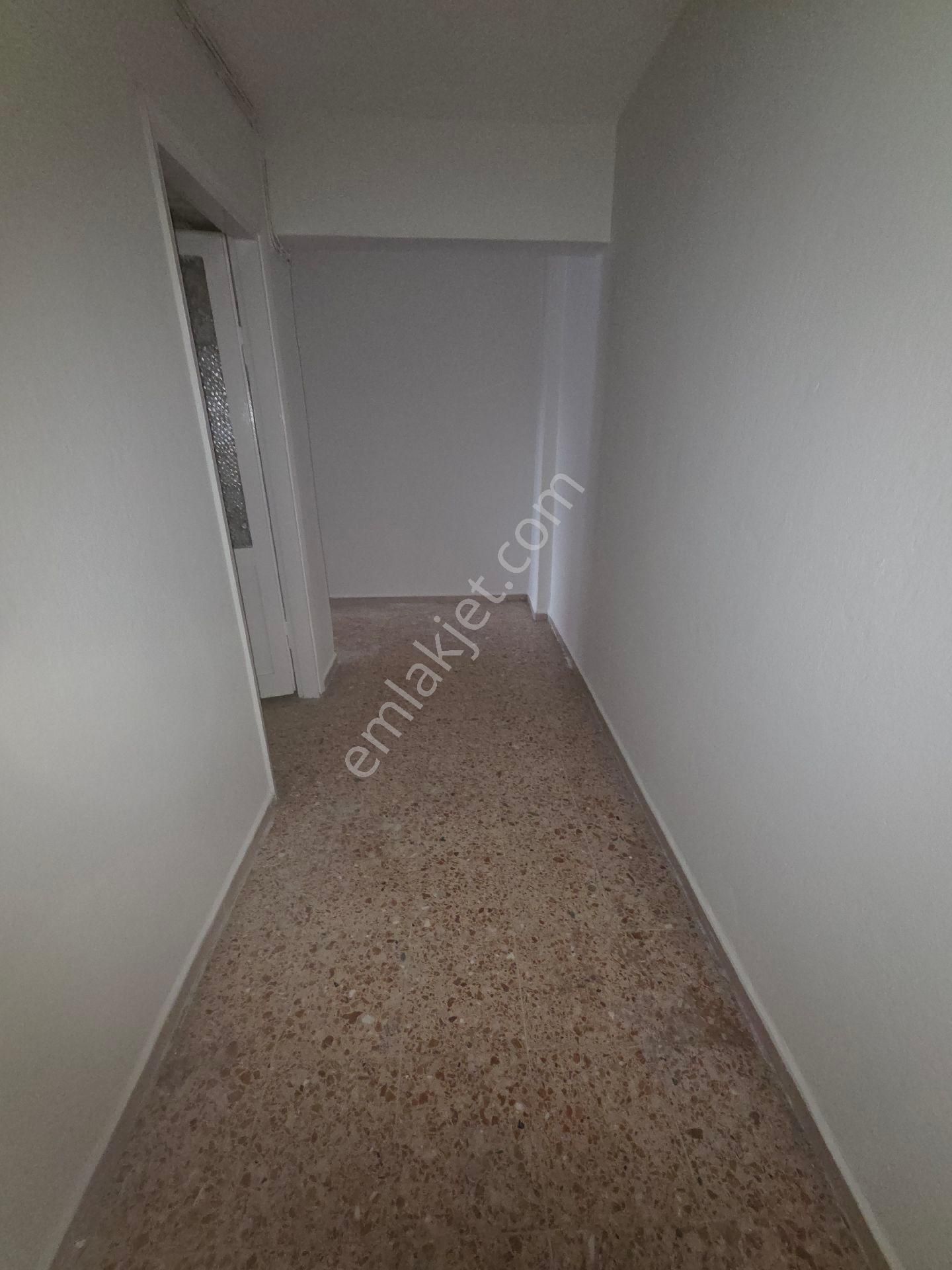 Bornova Merkez 3+1 Otoparklı Önü Açık Arakat - Görsel 27