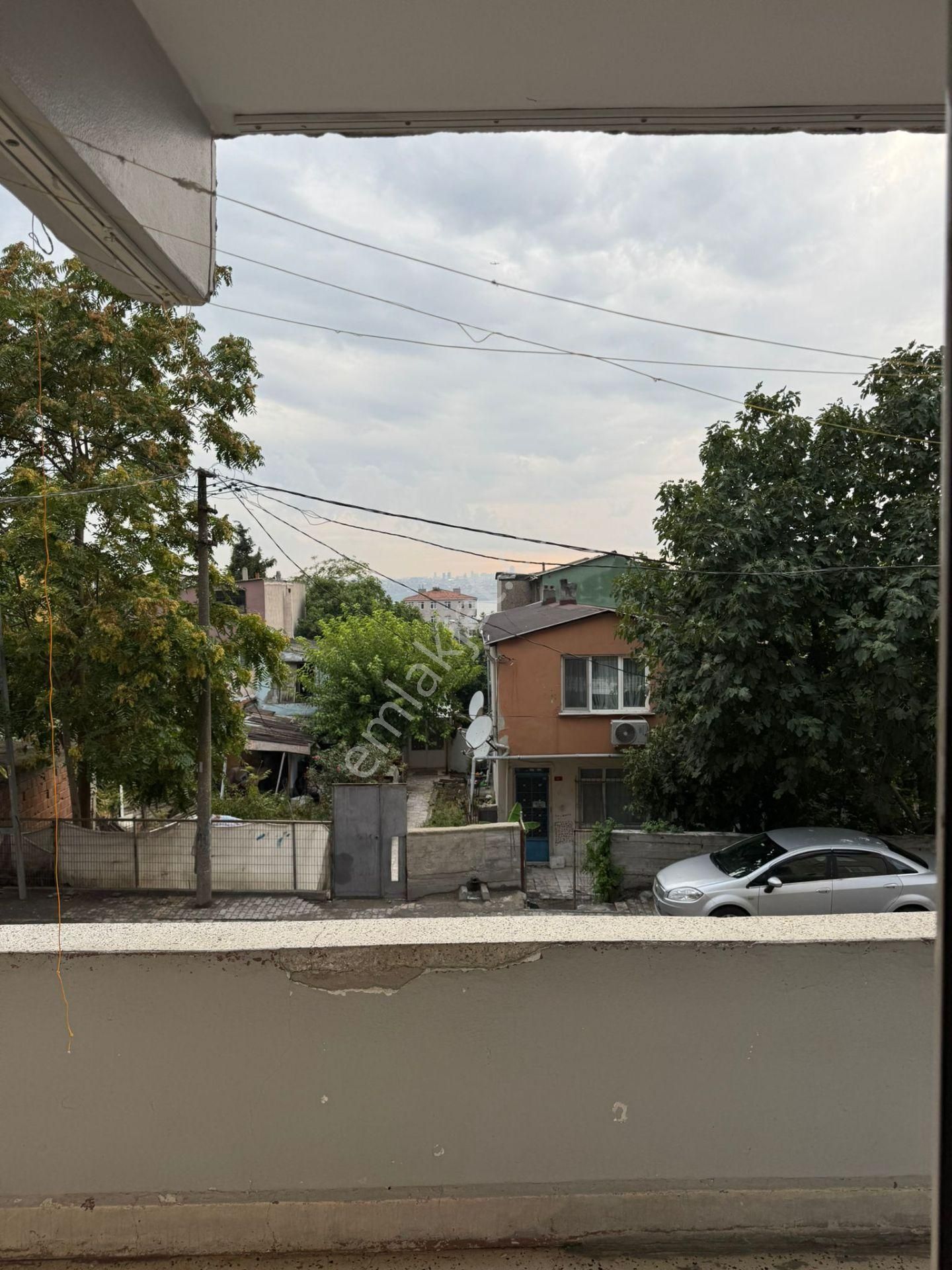 Kanaryada 2+1 95 M2 Kelepir Daire-marmaraya Yürüme Mesafesinde