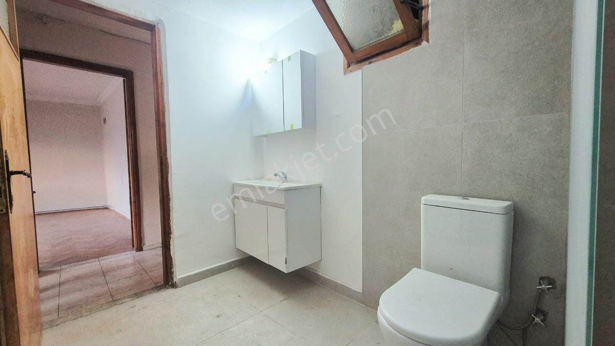 Turyptan Bornova Metro Karşısı Satılık 3+1 Tadilatlı - Görsel 8