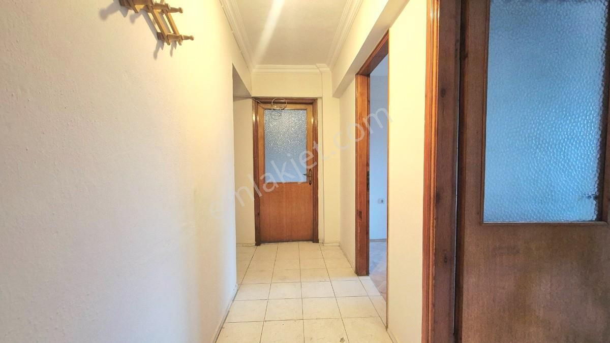 Turyptan Bornova Metro Karşısı Satılık 3+1 Tadilatlı - Görsel 22