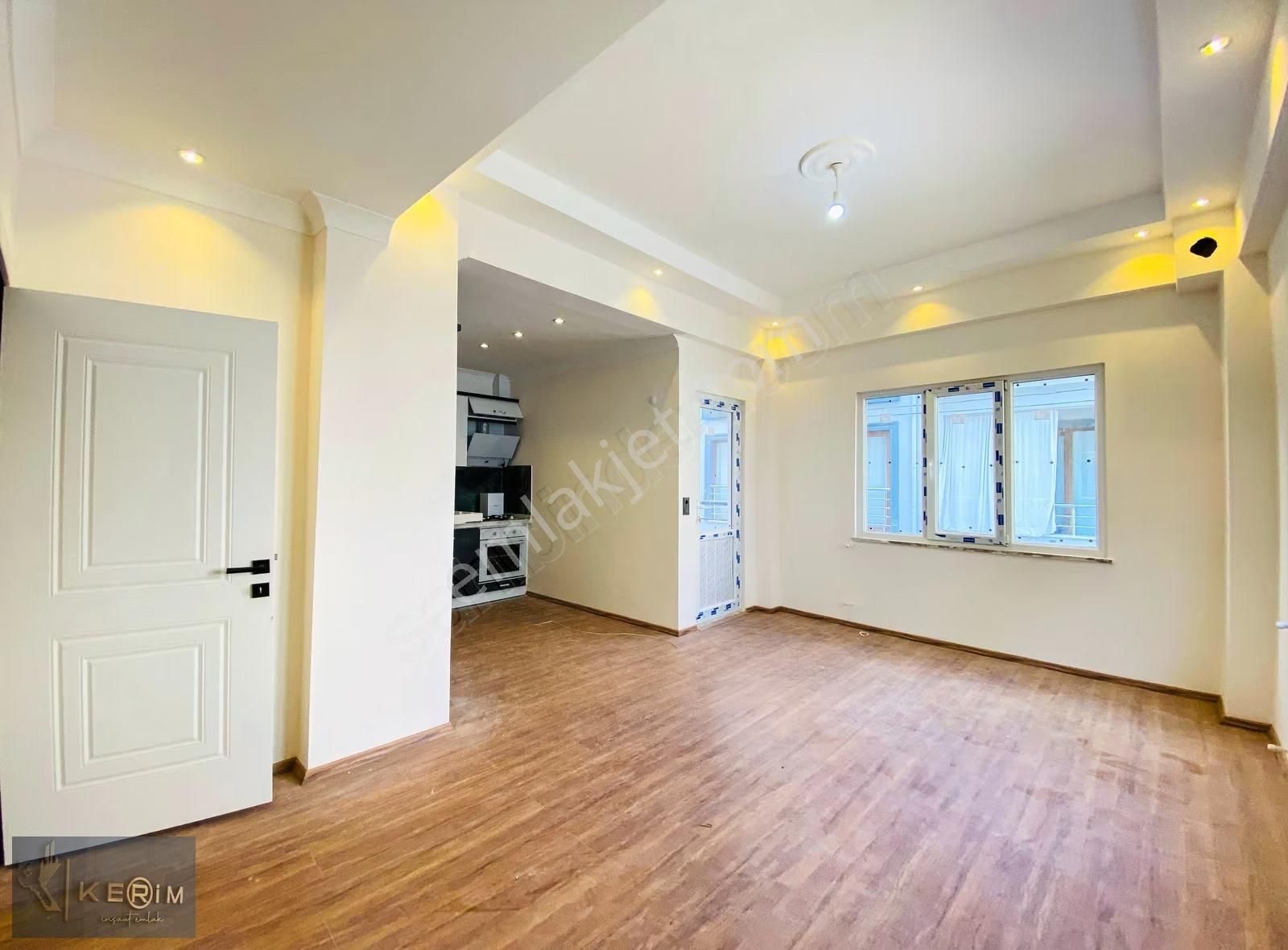 Kerim'den Fırsat Küçükkuyu Merkez Satılık 3+1 Geniş 2 Wc Daire - Görsel 20