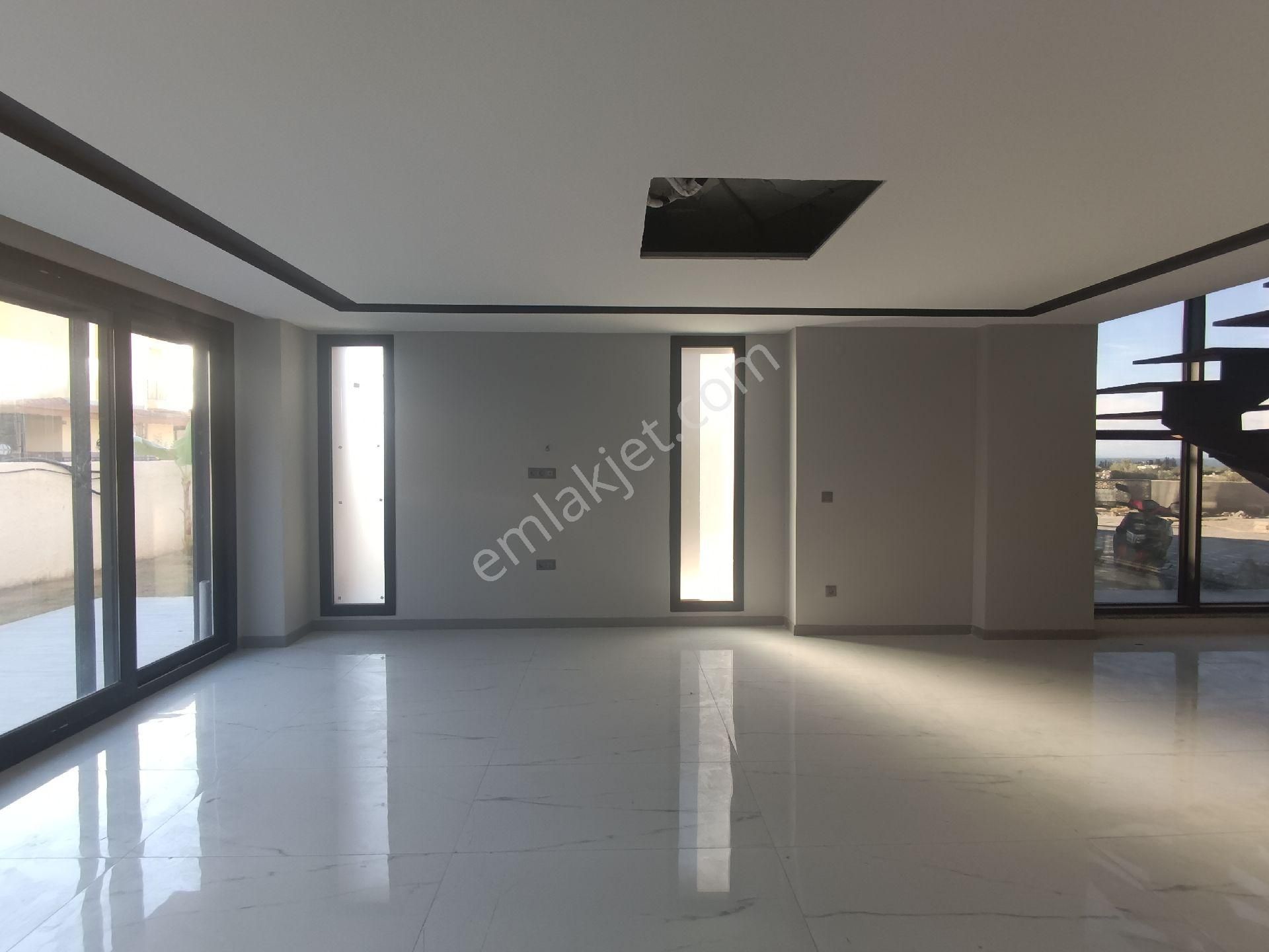 Kuşadası Kara Ovada Satılık 4+1 Sıfır Müstakil Villalar - Görsel 12