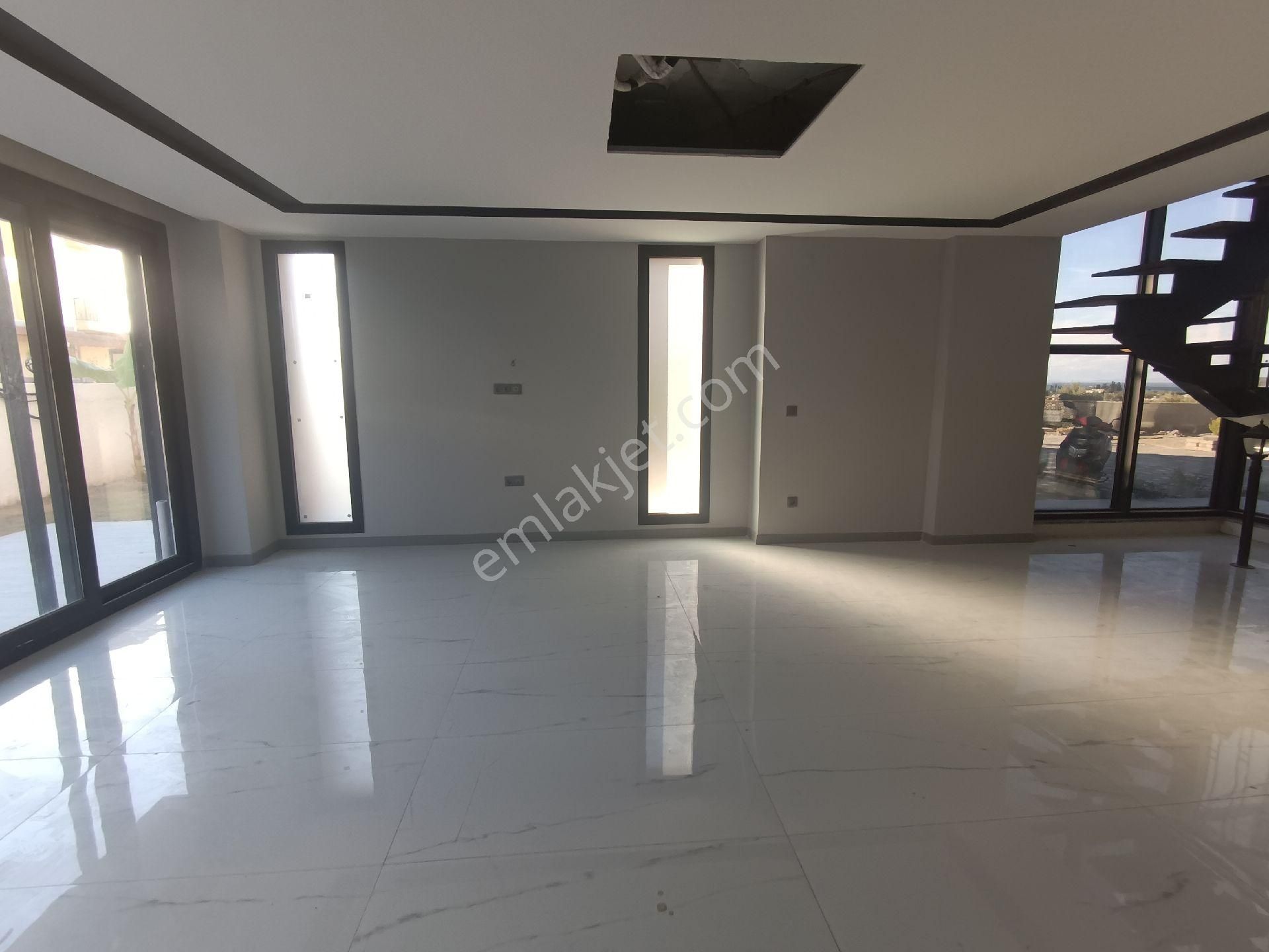 Kuşadası Kara Ovada Satılık 4+1 Sıfır Müstakil Villalar - Görsel 15