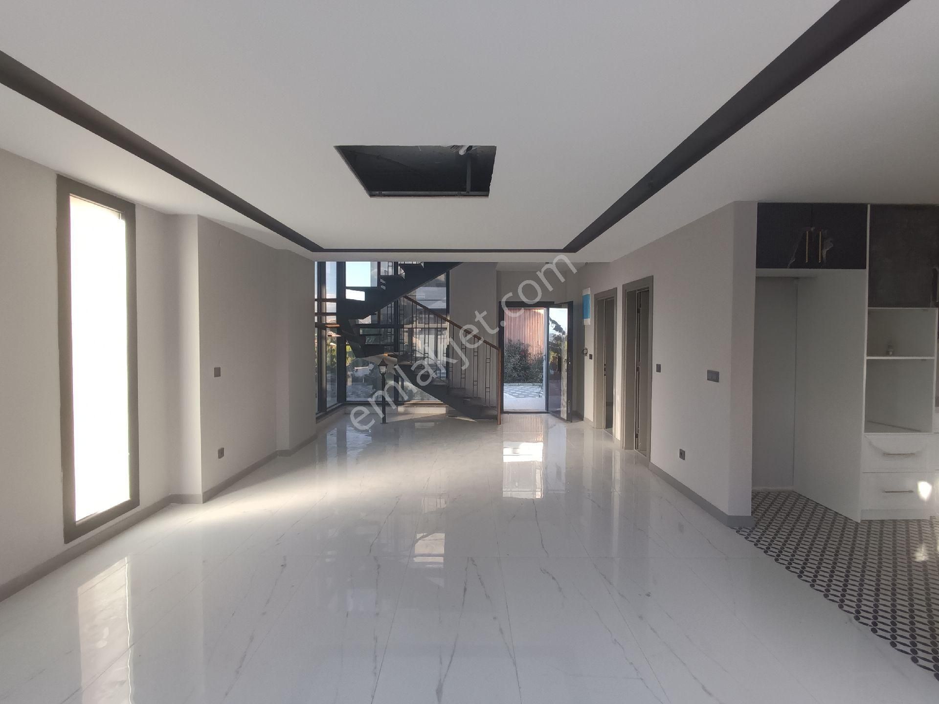 Kuşadası Kara Ovada Satılık 4+1 Sıfır Müstakil Villalar - Görsel 13