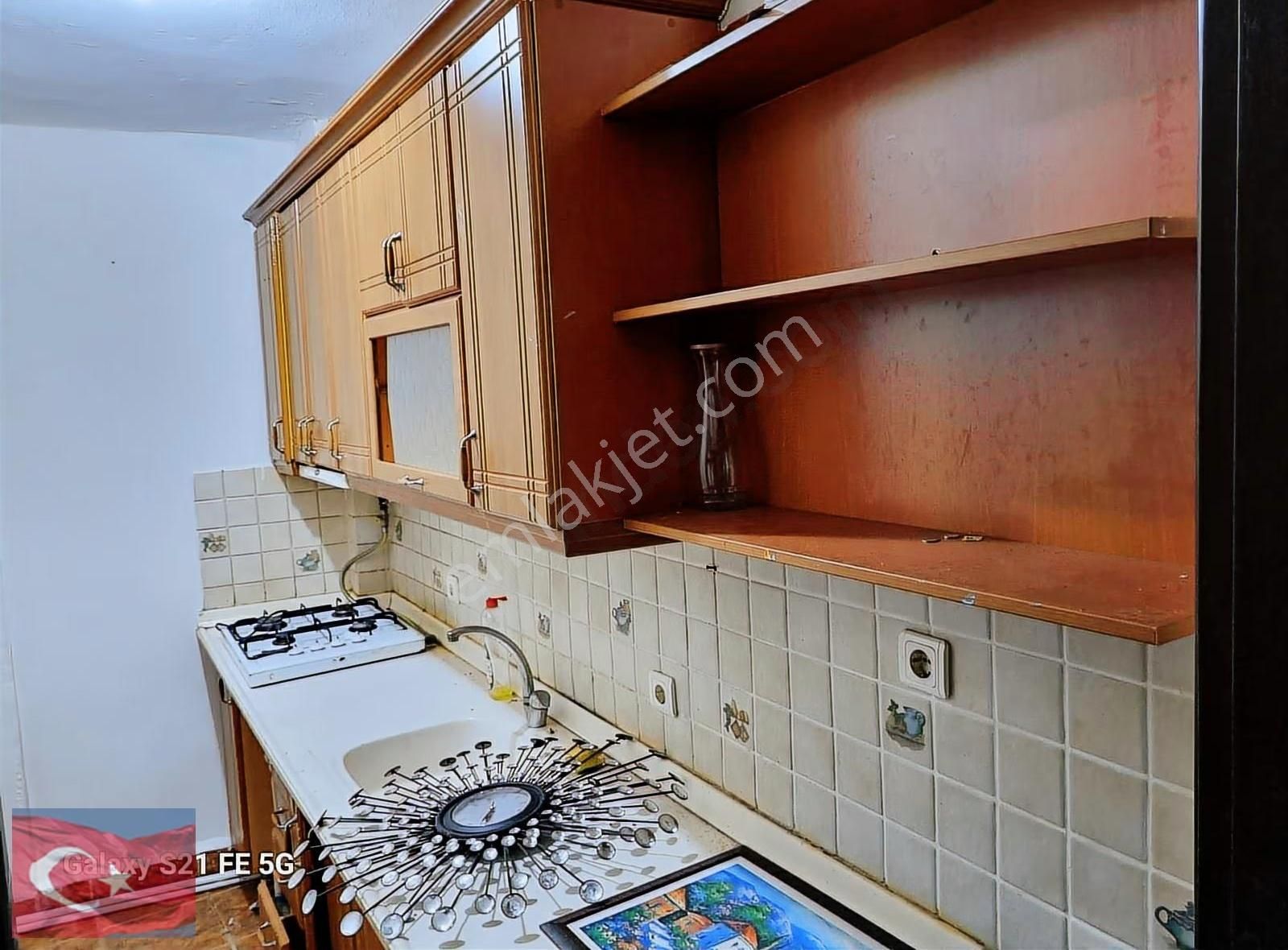 Kocamustafaşa Merkezi Konum 60mk 1+1 Bodrum Kat 2.000.000tl - Görsel 35