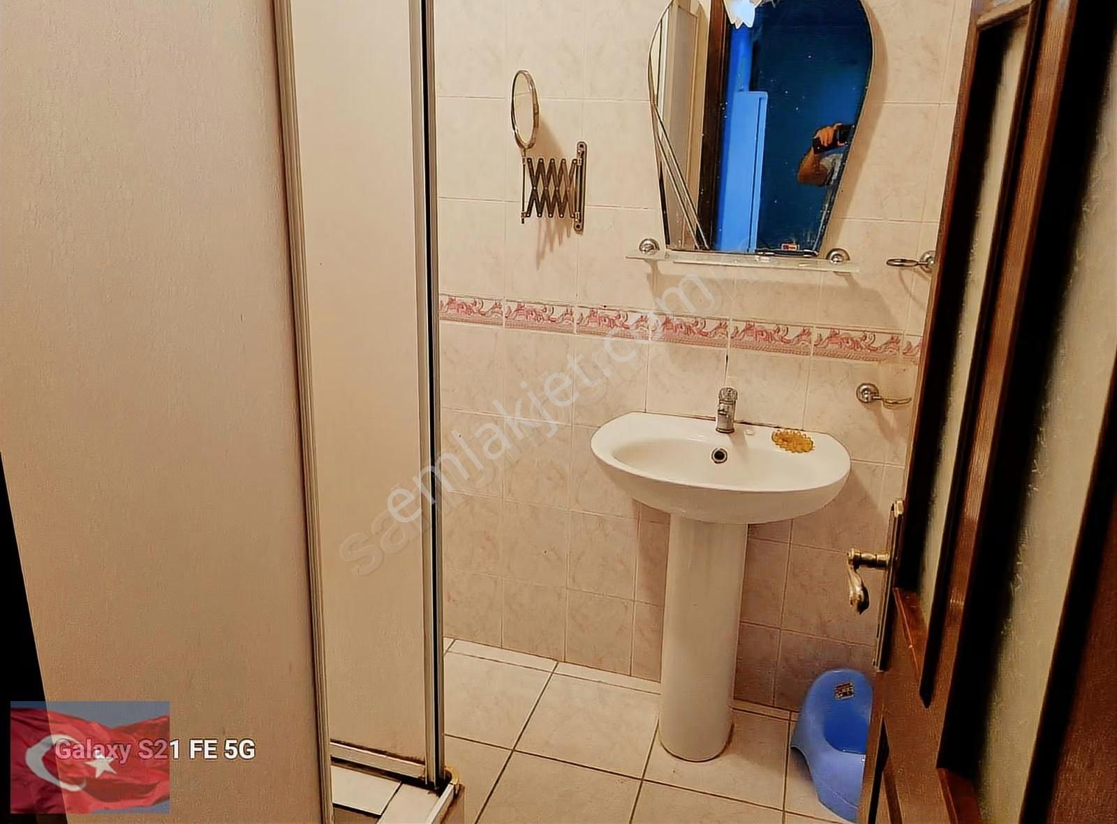 Kocamustafaşa Merkezi Konum 60mk 1+1 Bodrum Kat 2.000.000tl - Görsel 12